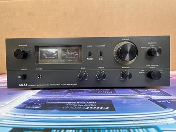 Amplificatore AKAI