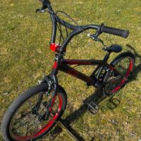 BMX Freestyle 20 Nero Rosso – Skatepark + Peg