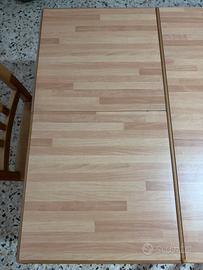 Tavolo in legno
