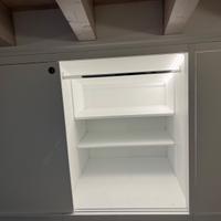 Armadio per sotto tetto