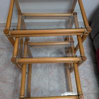 Tavolini impilabili in bambù 