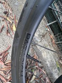 Cerchi Bontrager Pirelli