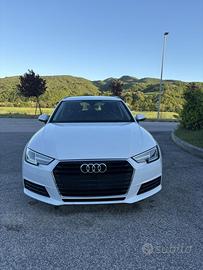 Audi A4 (2018) - Cambio Automatico S tronic