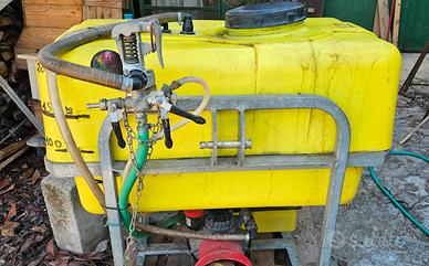 atomizzatore/irroratore agricolo per trattore