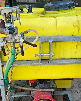 atomizzatore/irroratore agricolo per trattore
