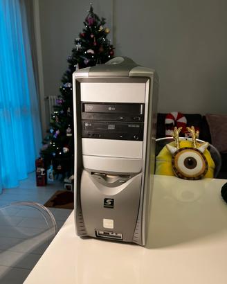 Pc fisso+monitor “il vintage non si batte”