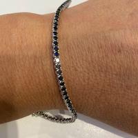 Bracciale tennis oro 18 kt con diamanti neri