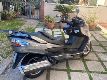 SUZUKI BURGMAN 400 – 2011 – 40.000 km