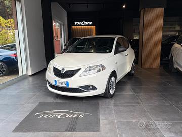 Lancia Ypsilon 1.3 MJT 16V 95 CV 5 porte S&S Silve
