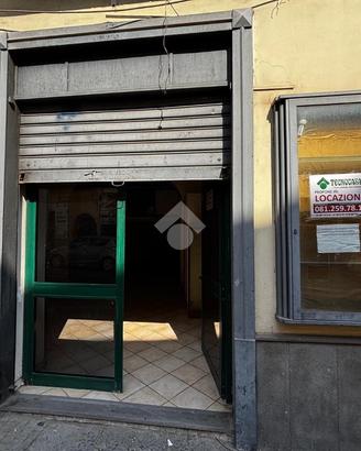 NEGOZIO A MARANO DI NAPOLI