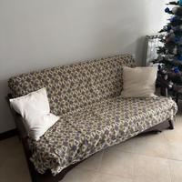 Divano letto matrimoniale