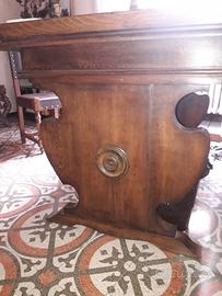 Scrivania antiquariato