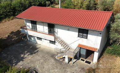 CASA INDIPENDENTE A PANNARANO