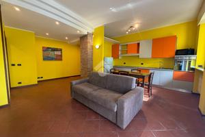 2 LOCALI A TORRE BOLDONE