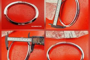 CORNICE X SCUDETTO APRILIA SCARABEO 50 2T