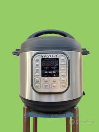 Pentola Multifunzione Instant Pot Duo 5.7L - Nuova