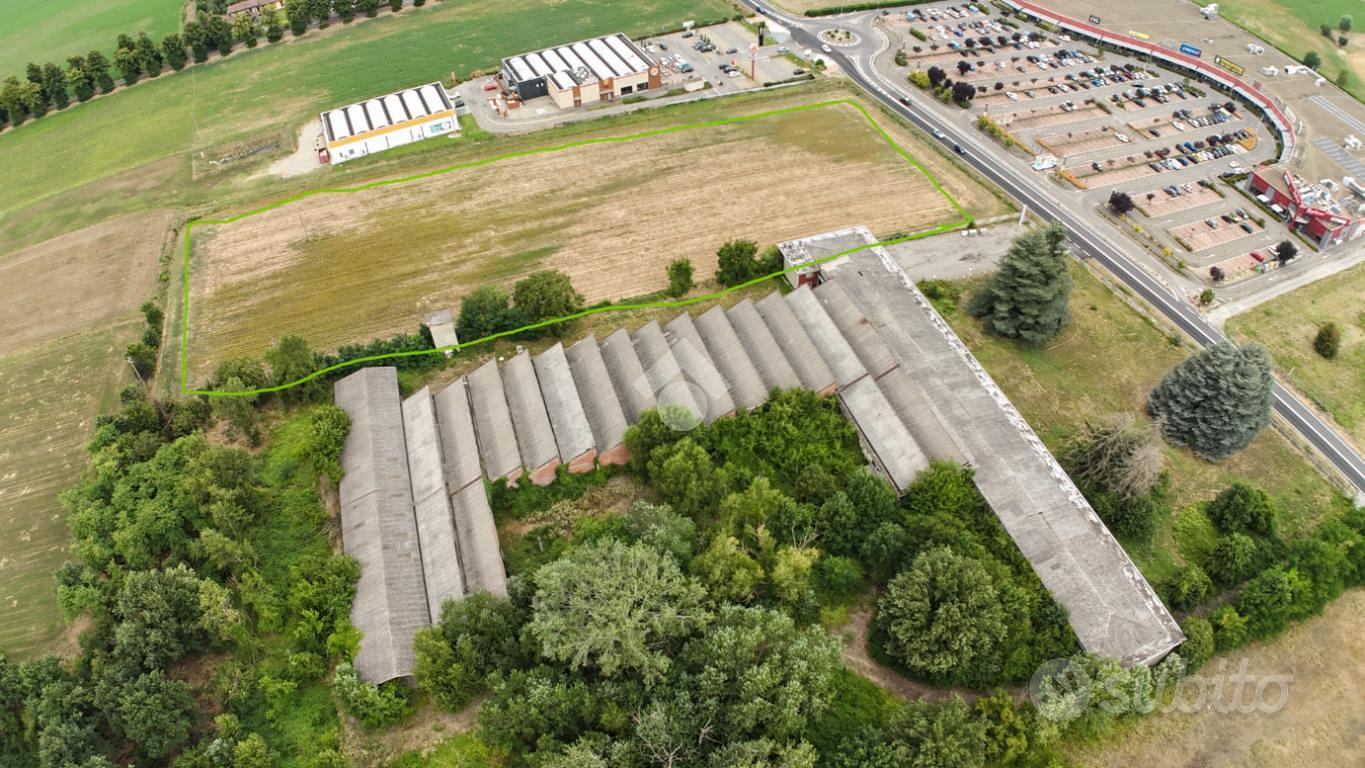 TERRENO A VOGHERA - Vista 4