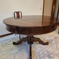 Tavolo rotondo in noce nazionale fine 800