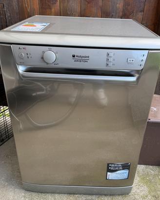 Lavastoviglie Hotpoint Ariston