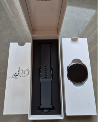 Samusng Watch 8 44mm LTE