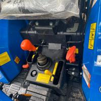 Trattore Solis 26 del 2022 unico proprietario