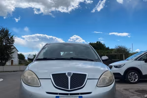 Lancia Y 