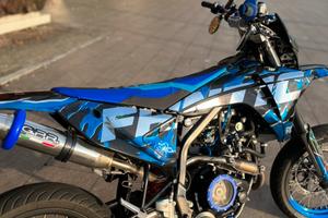 fantic xmf 125 2023 UNICO NEL SUO GENERE