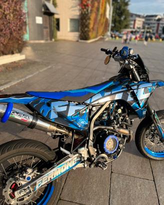 fantic xmf 125 2023 UNICO NEL SUO GENERE