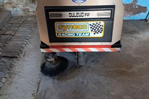 Motoscoa spazzatrice