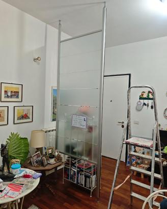 Parete divisoria in alluminio e vetro temperato