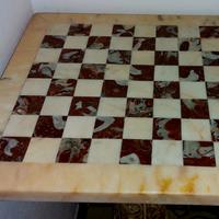 scacchiera in alabastro