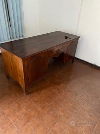 SCRIVANIA ANTICA IN NOCE