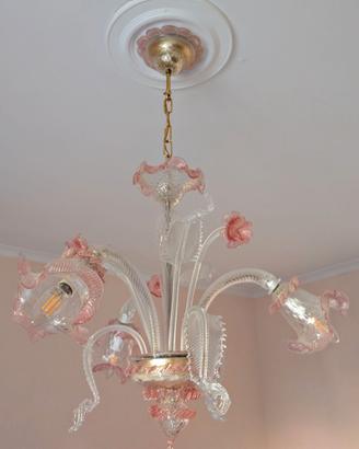Lampadario tre luci più due abat-jour