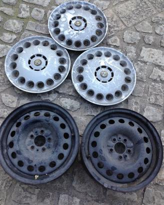 ALFA ROMEO: copricerchi, cerchi e bulloni