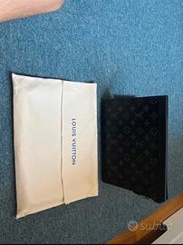 Pochette Nera Louis Vuitton