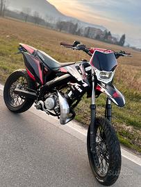 Hm crm 50 motard targata