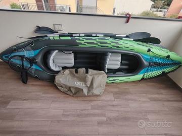 Canoa gonfiabile