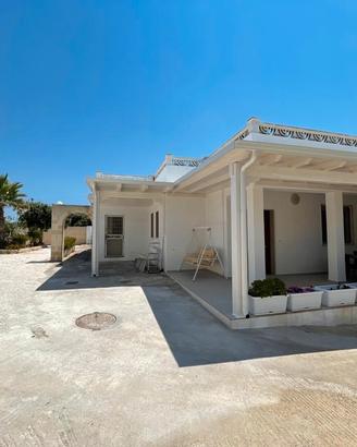 VILLA CARMELO a due passi dal mare