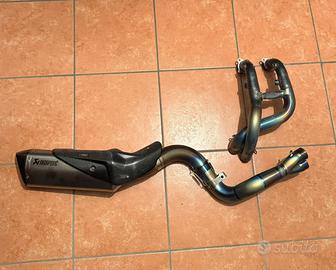 Akrapovic evolution 790