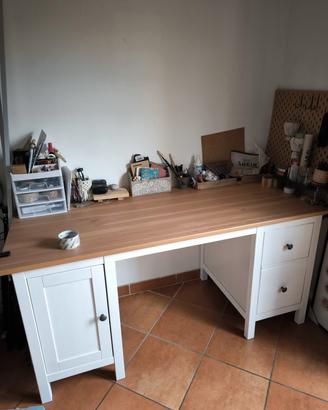 scrivania bianca Ikea - prezzo trattabile