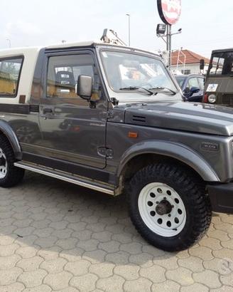 Suzuki Samurai PASSO LUNGO