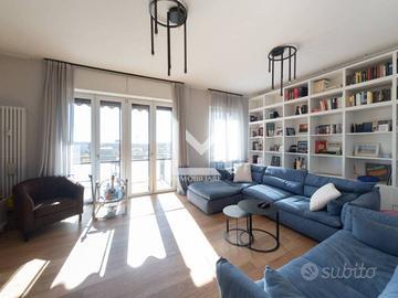 Appartamento di 120 m² con 3 locali e box auto a M