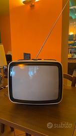 televisore portatile brionvega