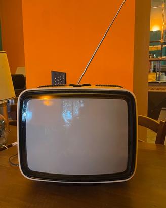 televisore portatile brionvega