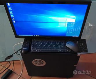 PC +monitor+ mouse tastiera wireless 