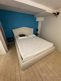 letto matrimoniale con cassettone