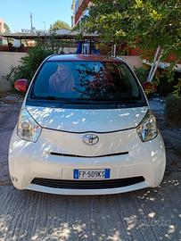 Tyota IQ