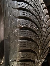 Cerchi e gomme 195 65 15