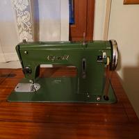 macchina da cucire Vigorelli vintage