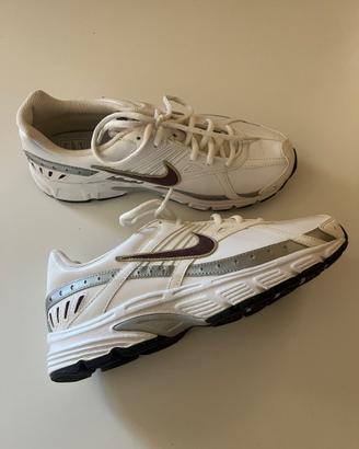 Scarpe pelle bianca Nike 